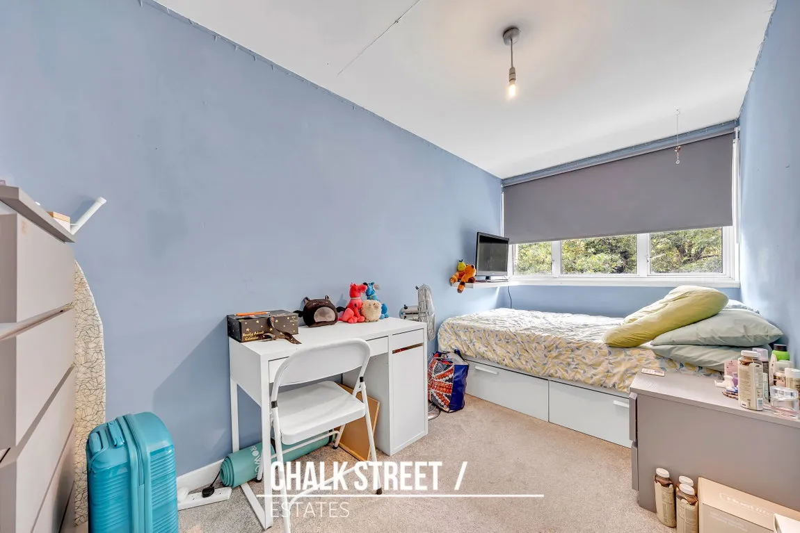 Dunster Crescent, Hornchurch, RM11, photo 11