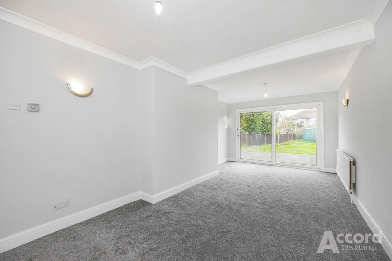 Woodlands Road, Romford, RM1, photo 9