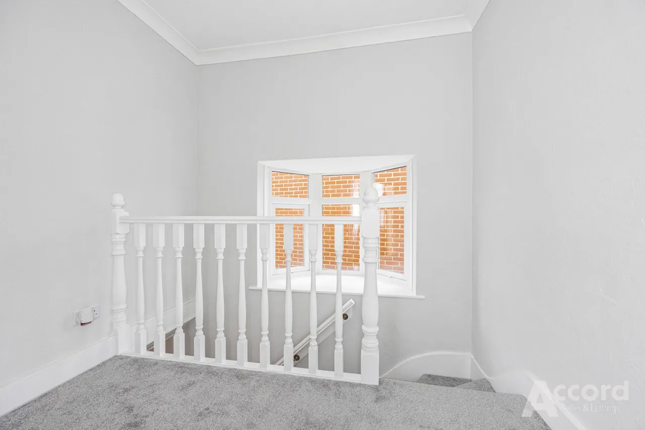Woodlands Road, Romford, RM1, photo 11