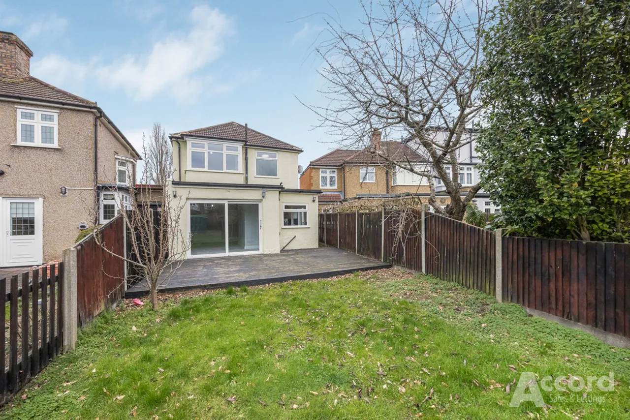 Woodlands Road, Romford, RM1, photo 20