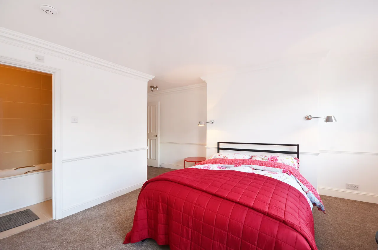 35 Park Gate, 27 Inverness Terrace, London, photo 9