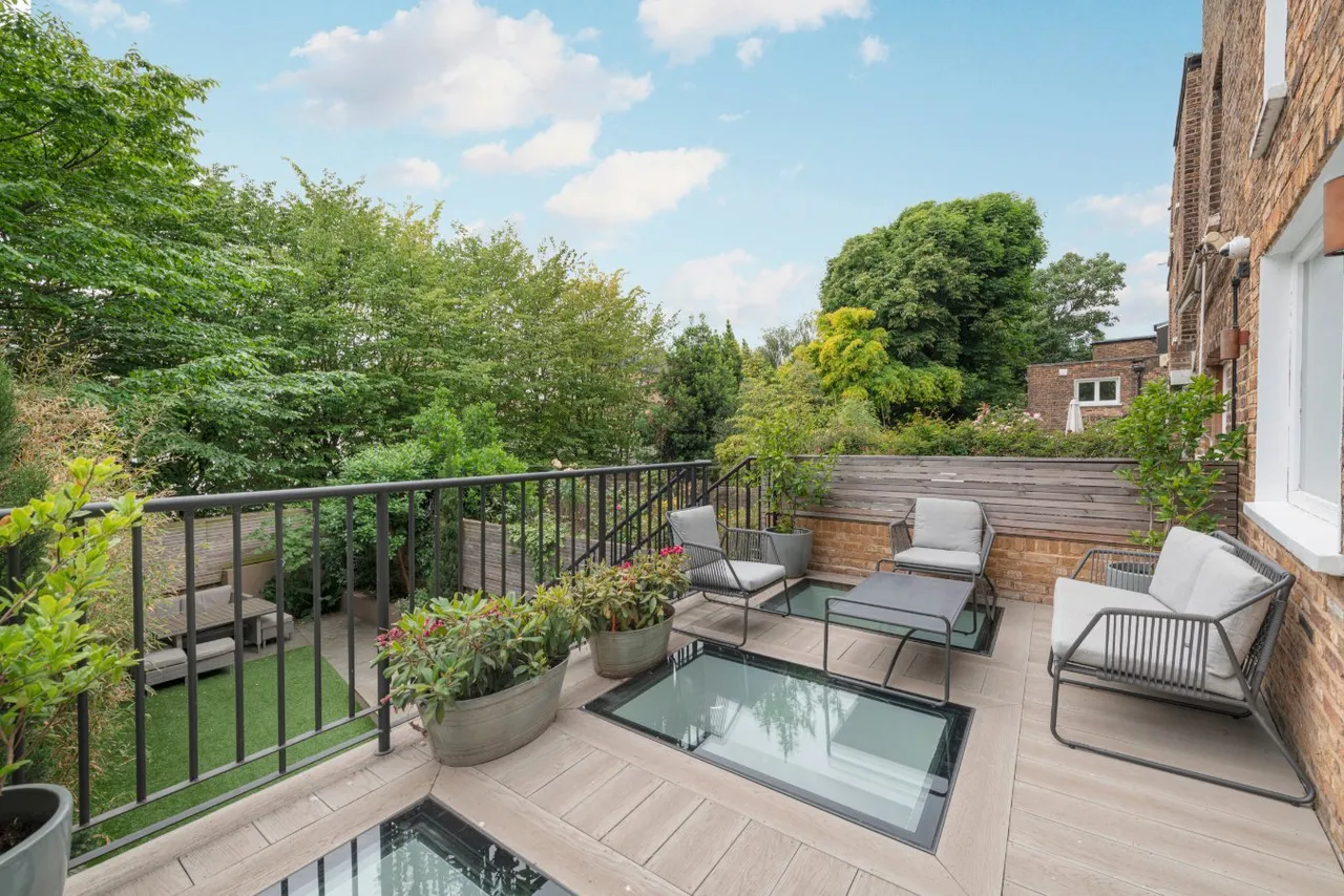 Hamilton Gardens, St John's Wood, London, NW8 9PU, photo 11
