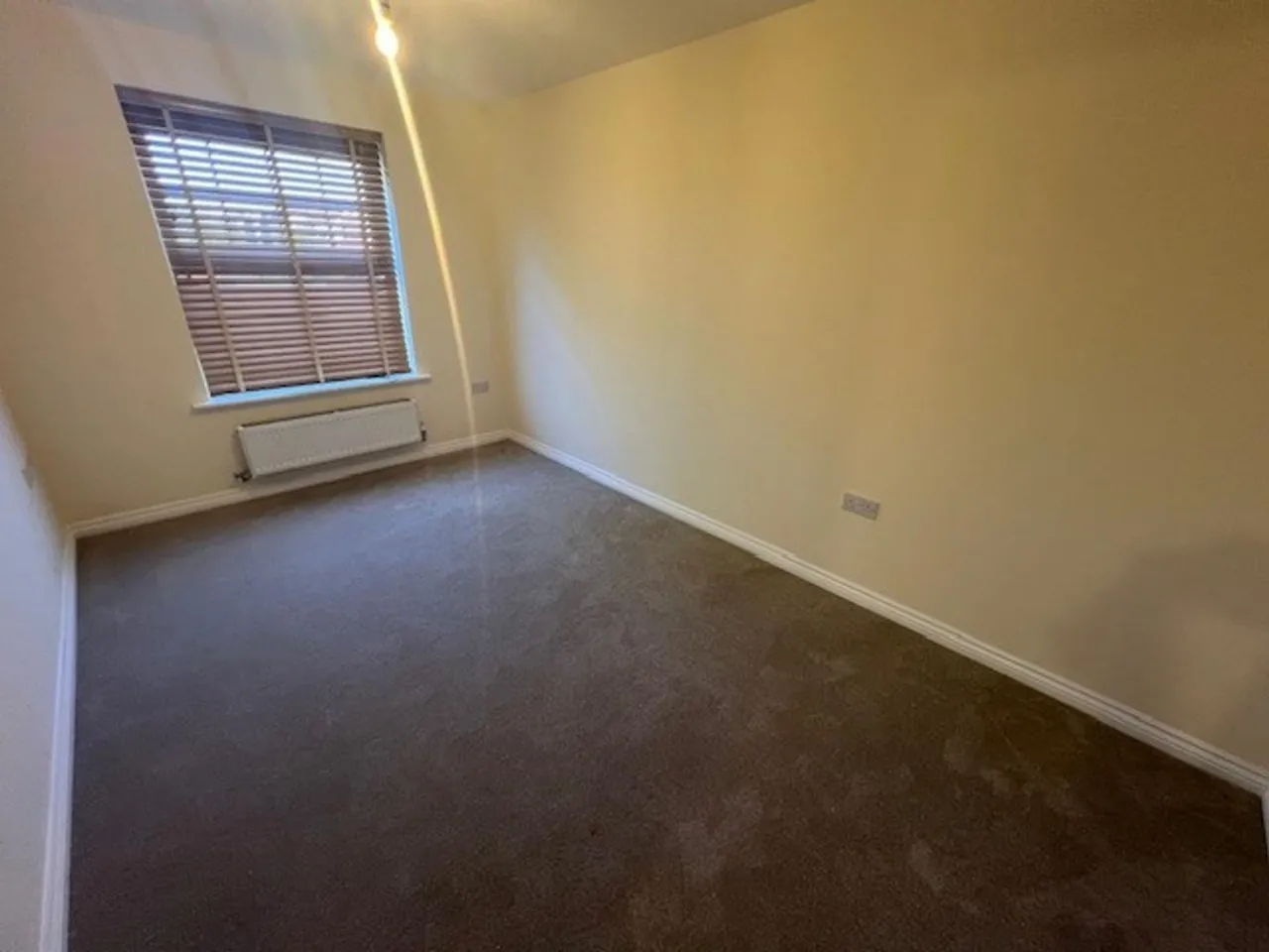 Hathersage Close, Grantham, NG31, photo 5