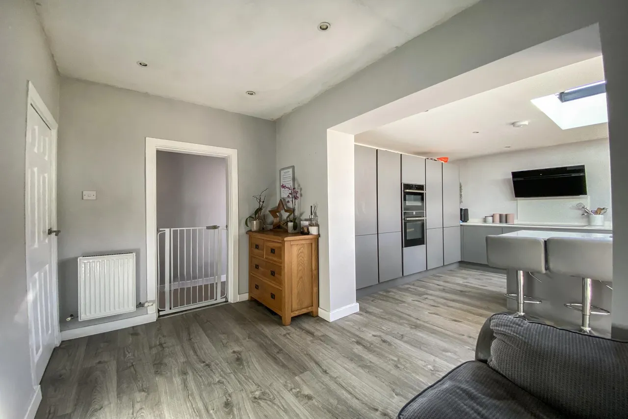 Compton Way, Abergele, LL22, photo 14