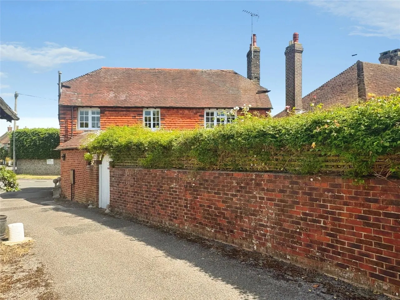 Angmering, BN16, photo 2