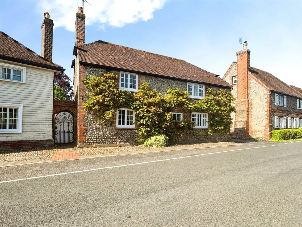 Angmering, BN16, photo 4