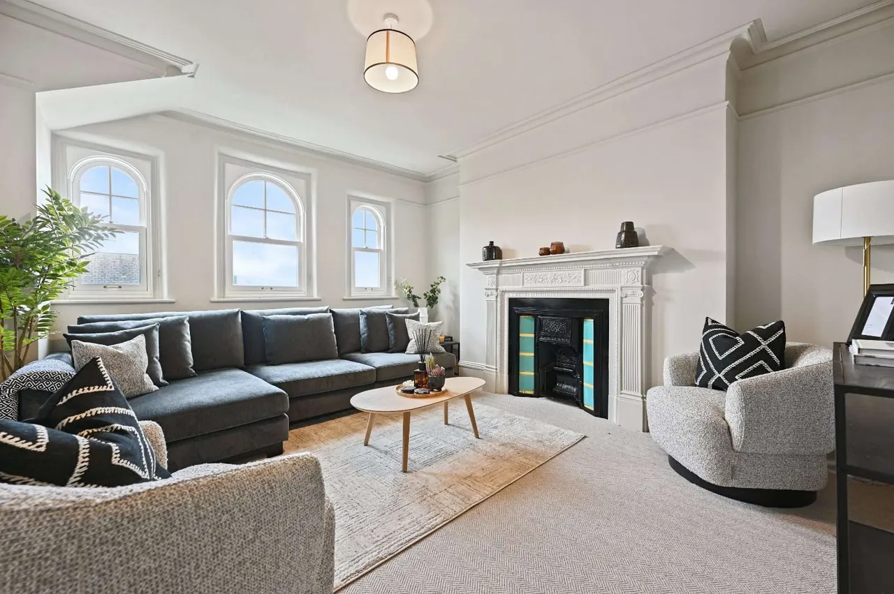 Aynhoe Mansions, Aynhoe Road, London, W14 0QB, photo 2