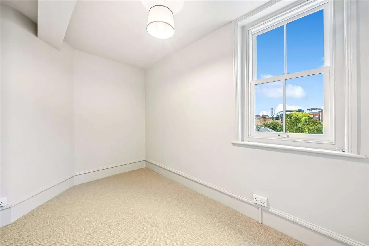 Aynhoe Mansions, Aynhoe Road, London, W14 0QB, photo 10