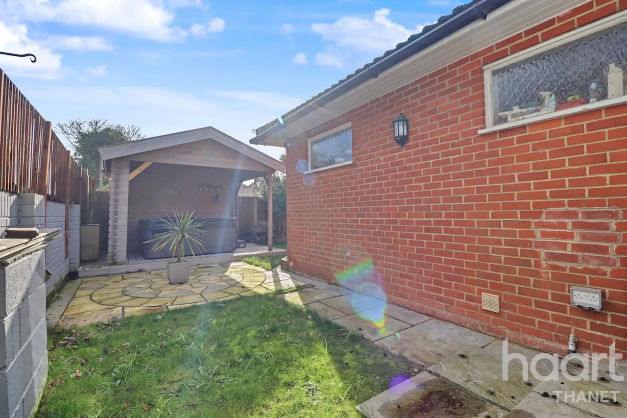 Tivoli Park Avenue, Margate, CT9, photo 21