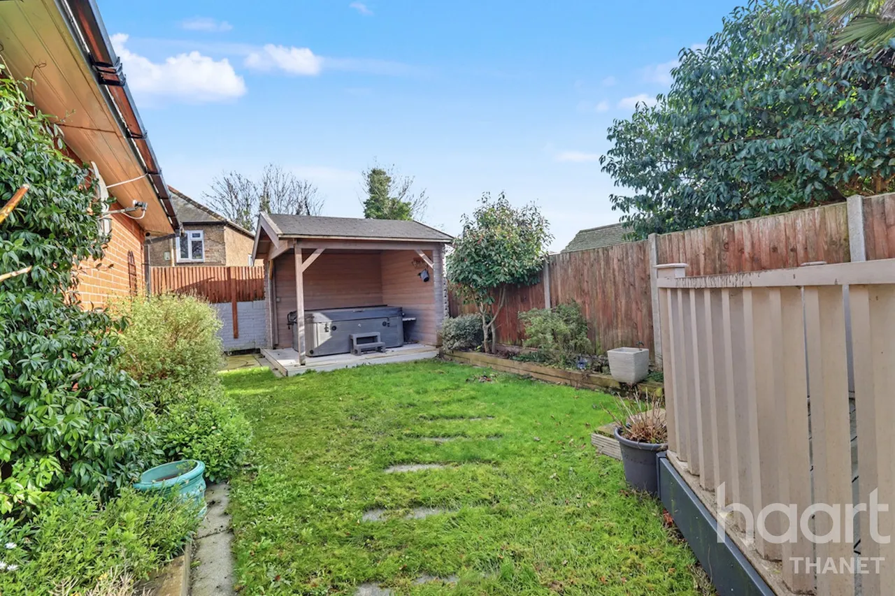 Tivoli Park Avenue, Margate, CT9, photo 19
