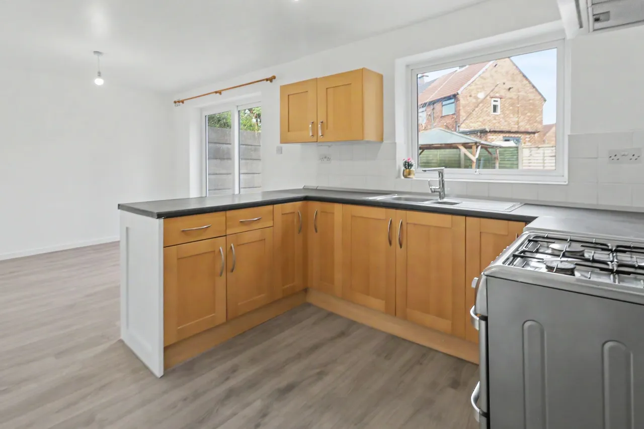Tully Avenue, Newton-Le-Willows, Newton-Le-Willows, WA12 9JZ, photo 3