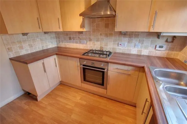 Charnwood Close, Kingswood, HU7, photo 2