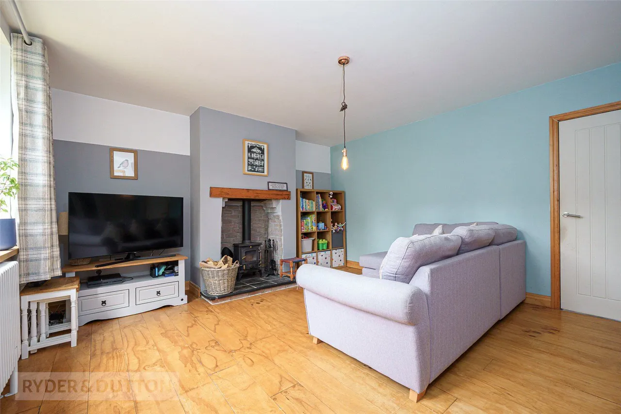Hollin Avenue, Marsh, HD3, photo 8