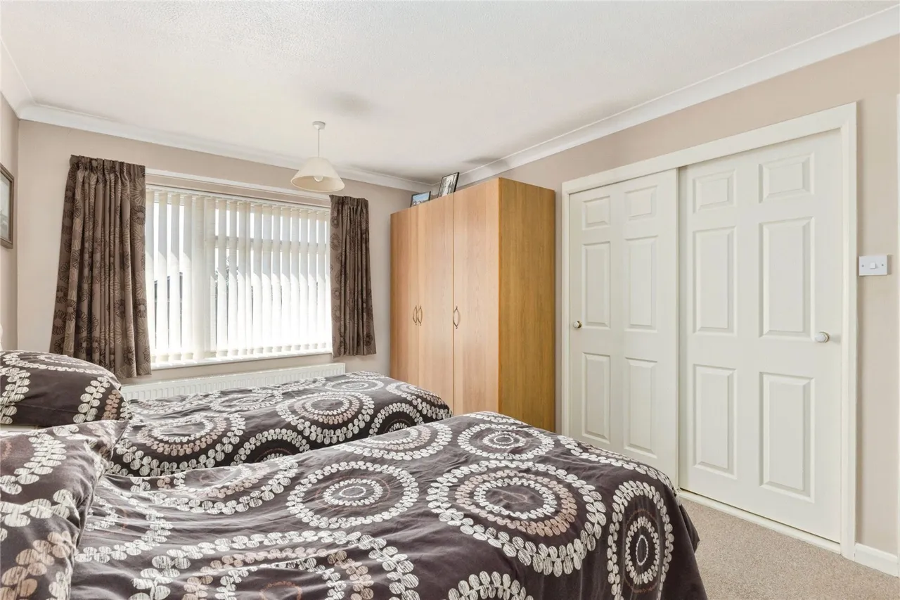 Larch Close, Attleborough, NR17, photo 16