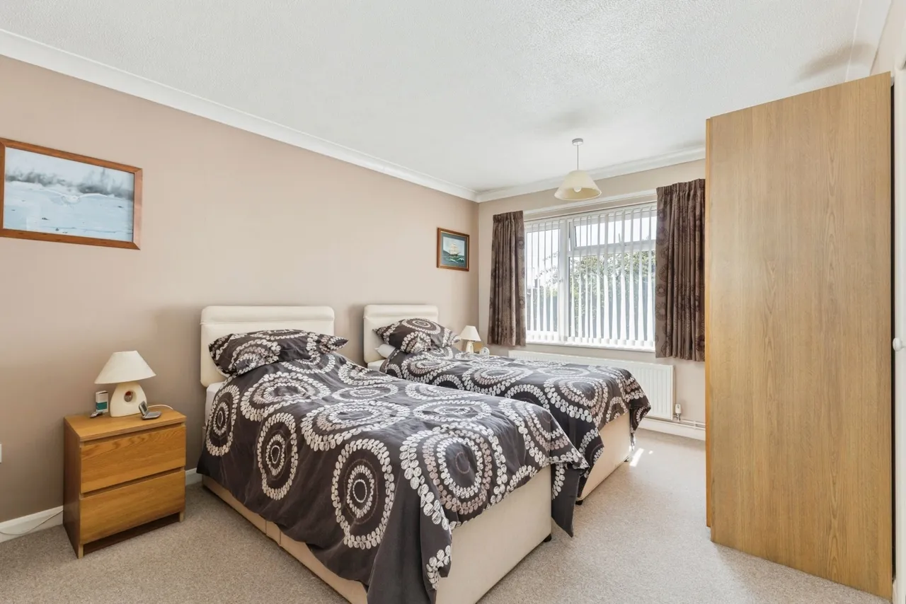 Larch Close, Attleborough, NR17, photo 6