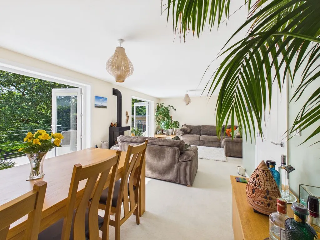 Trelowen Drive, Penryn, photo 11