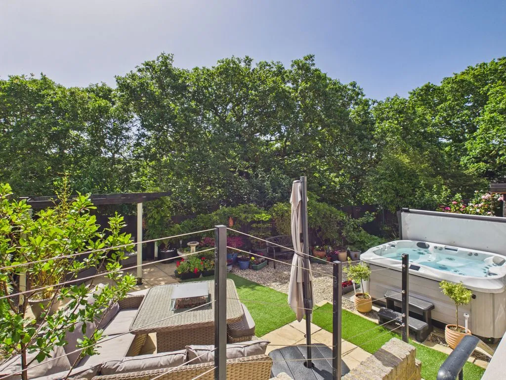 Trelowen Drive, Penryn, photo 9