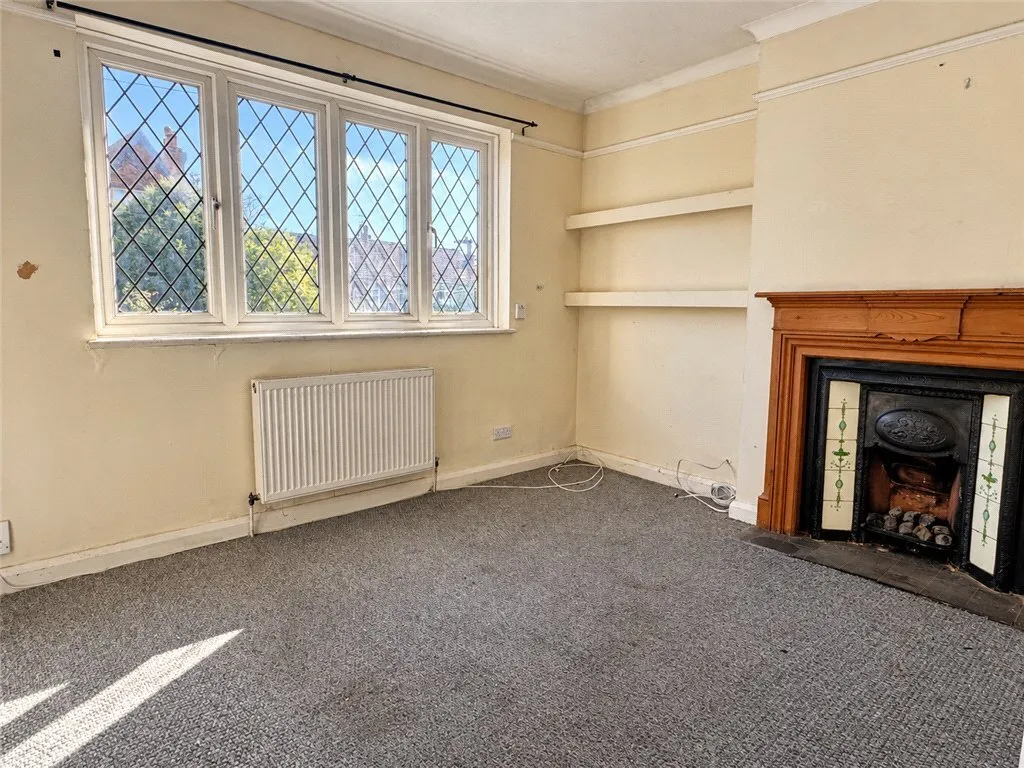 Babington Road, London, SW16, photo 2