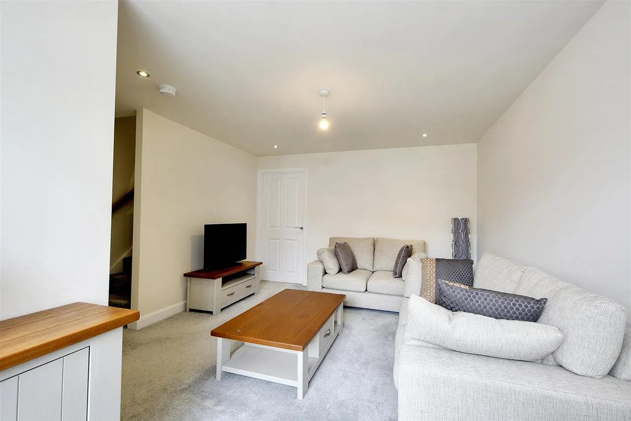Marconi Drive, Beeston Rylands, NG9, photo 2