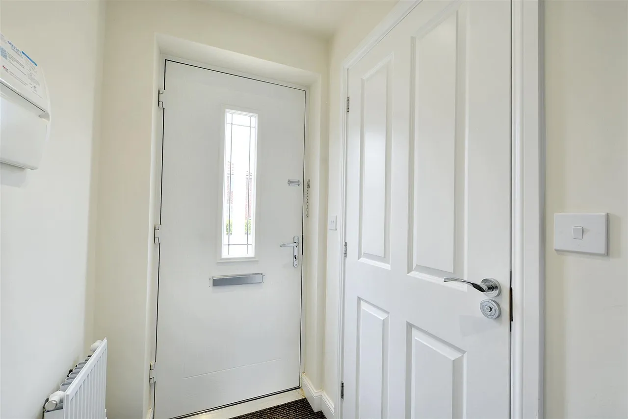 Marconi Drive, Beeston Rylands, NG9, photo 5