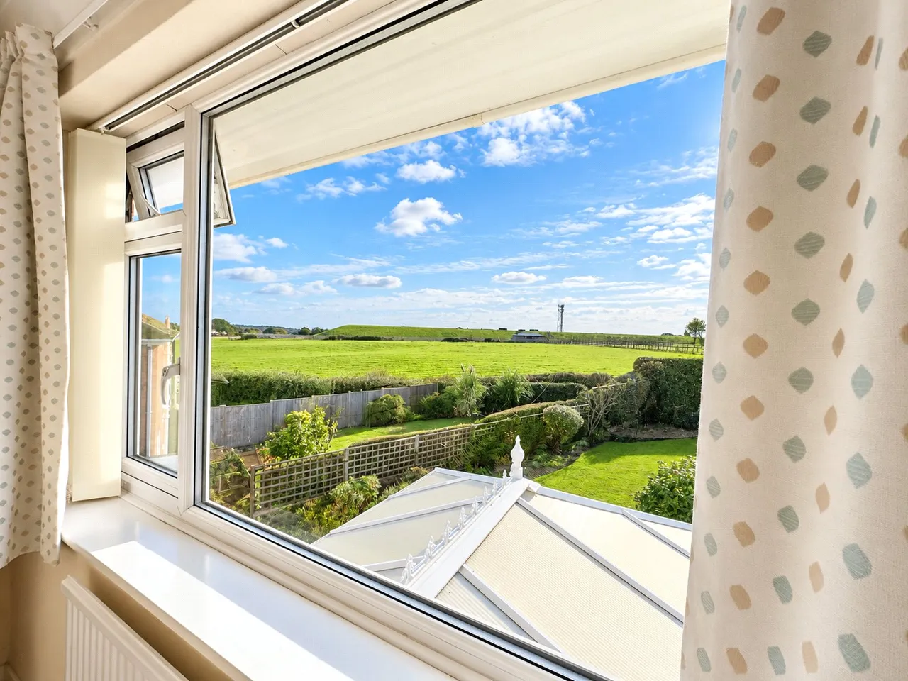 Axholme Close, Thingwall, CH61, photo 11