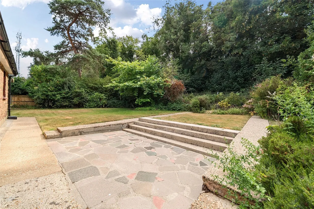 St. Aubyns Close, Orpington, BR6, photo 5