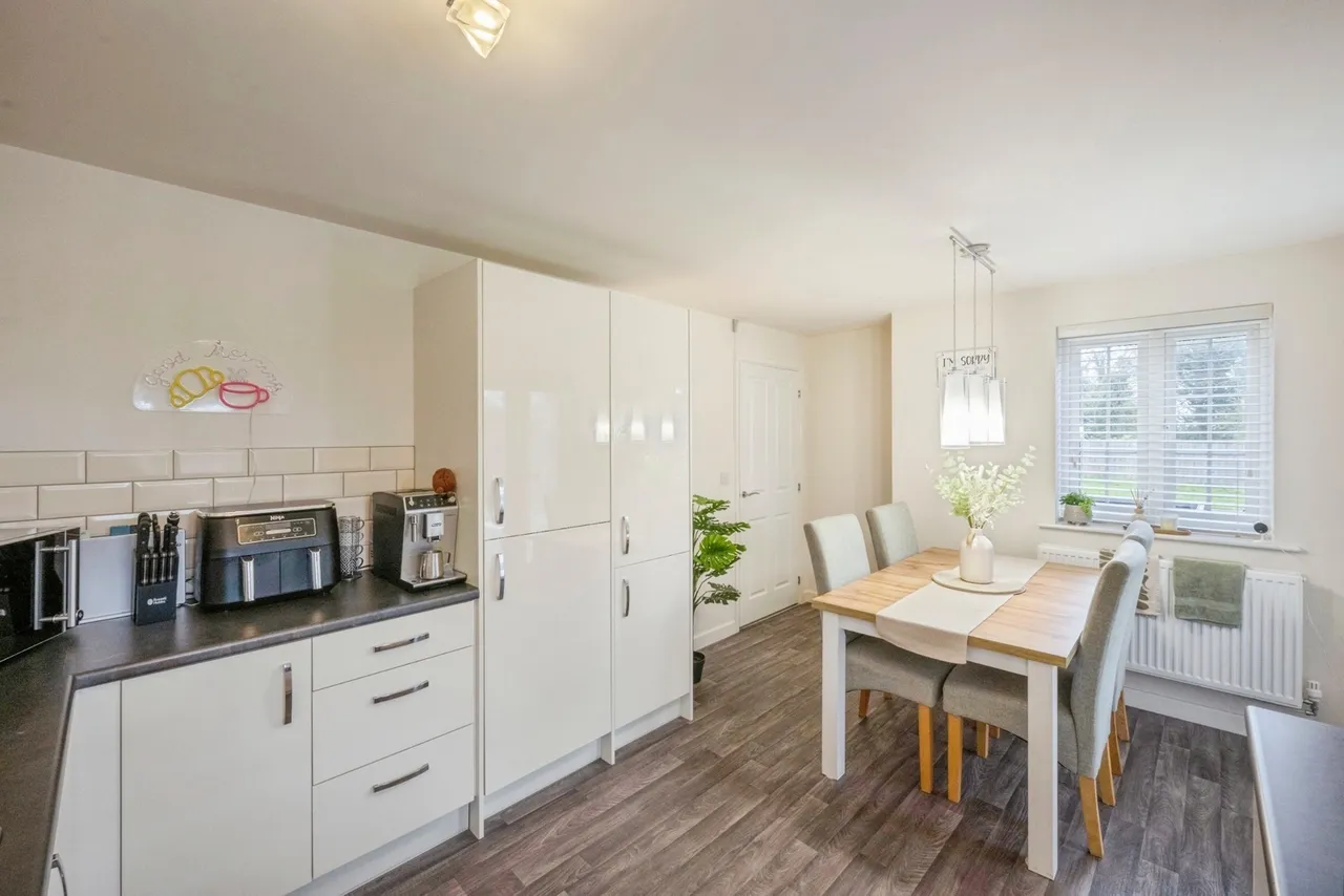 Clover Street, Woodlands, Doncaster, South Yorkshire, DN6, photo 6