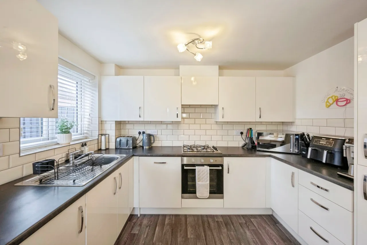 Clover Street, Woodlands, Doncaster, South Yorkshire, DN6, photo 7