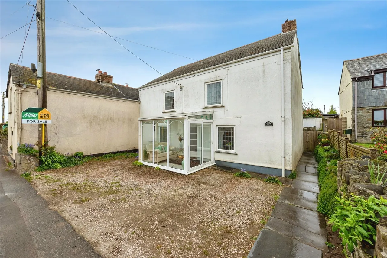 4 bed house for sale, Whitecross, Wadebridge, PL27