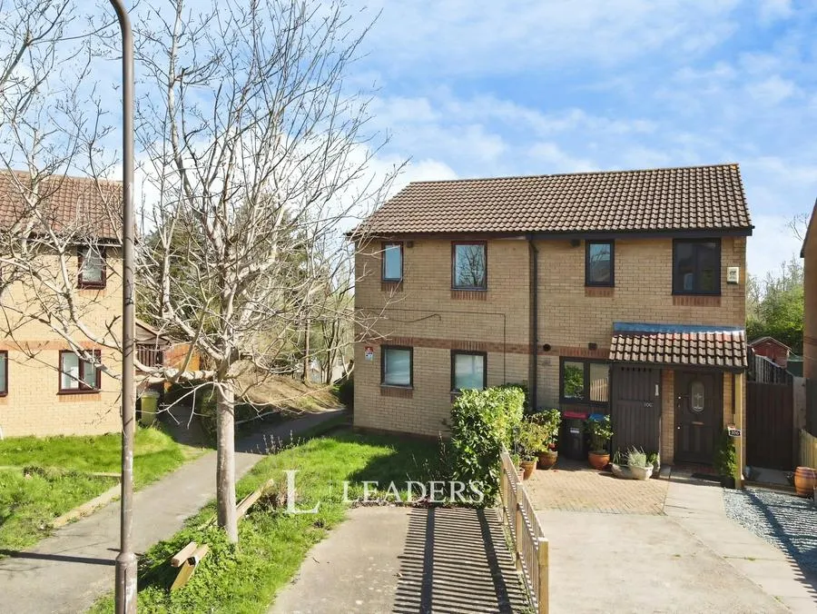 2 bed house for sale, Ambridge Grove, Peartree Bridge, MK6