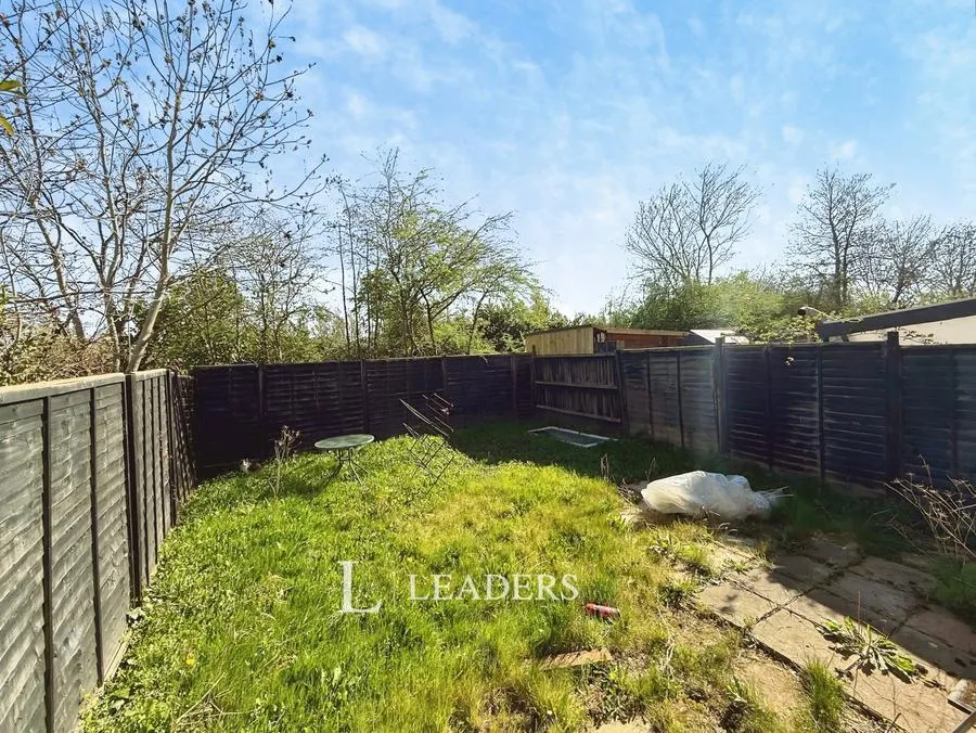 Ambridge Grove, Peartree Bridge, MK6, photo 4