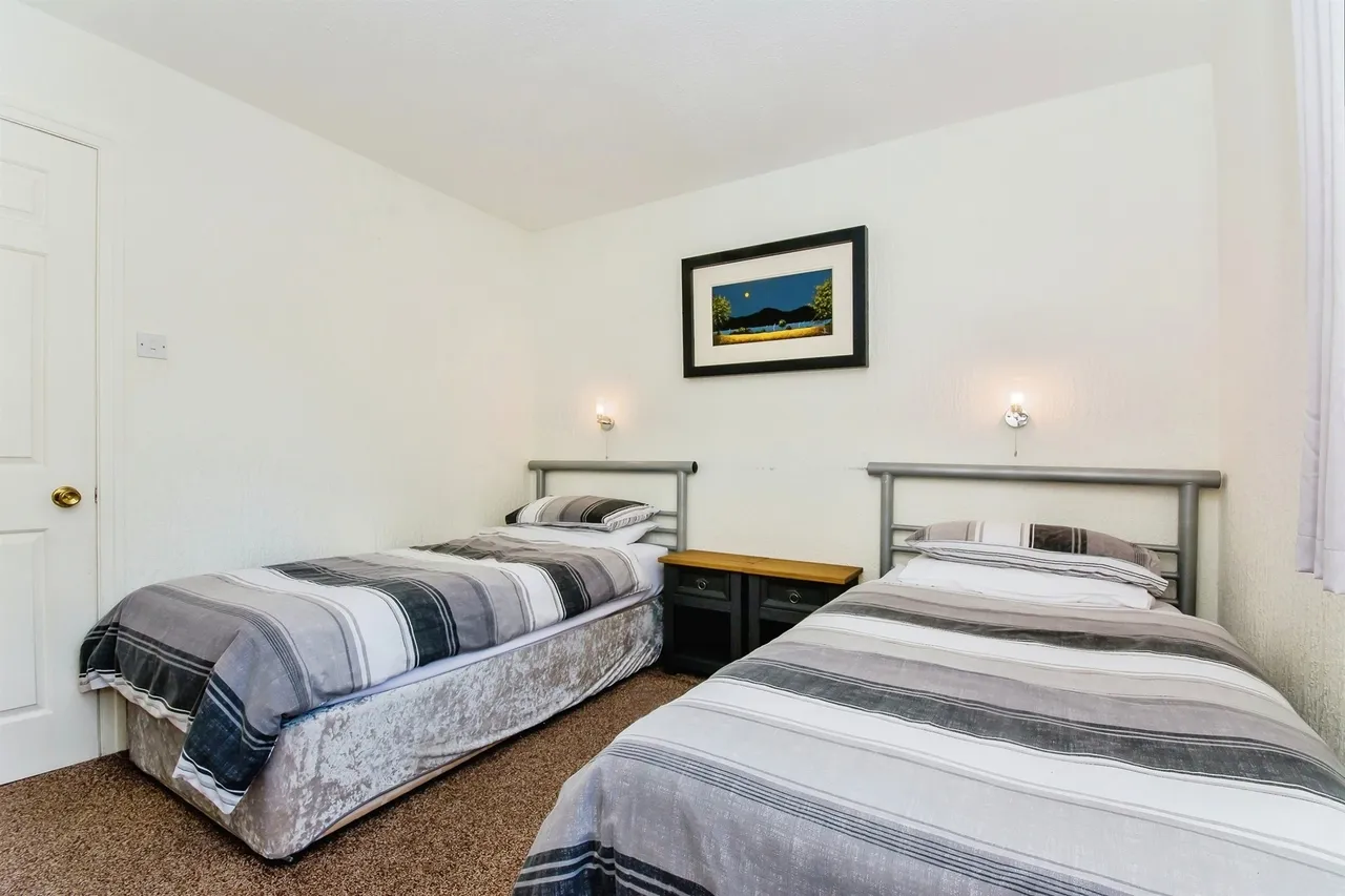 Sleaford Road, Tattershall, Lincoln, photo 12