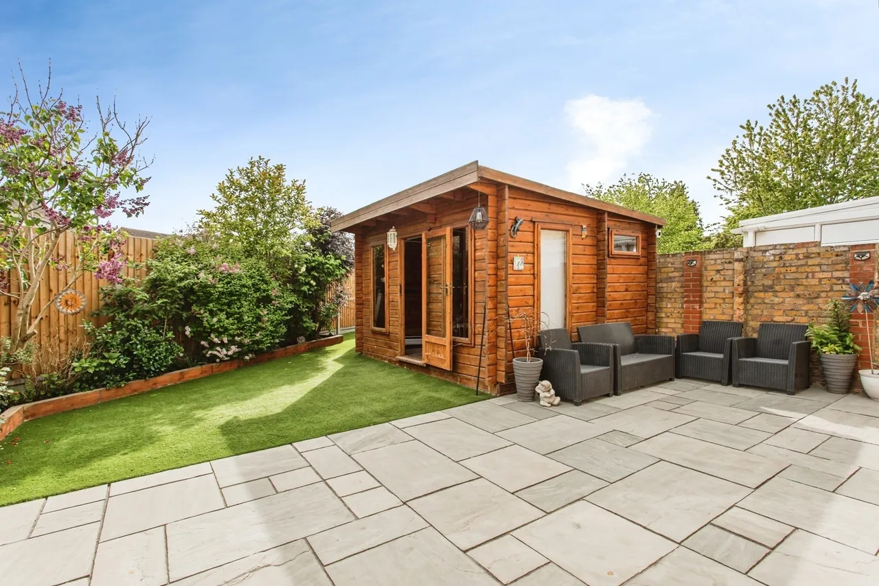Newington Avenue, Southend-on-Sea, Essex, SS2, photo 6