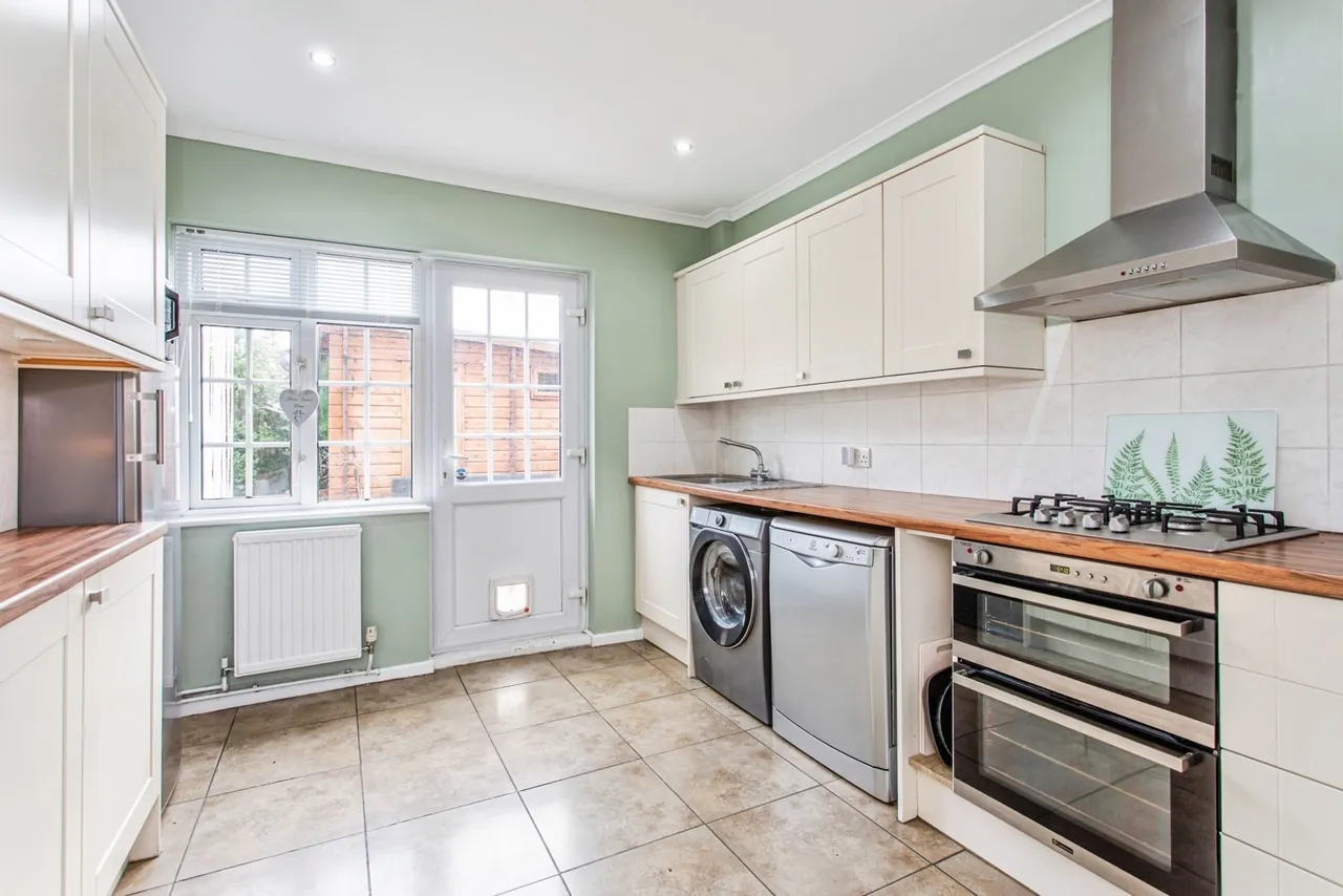 Newington Avenue, Southend-on-Sea, Essex, SS2, photo 5