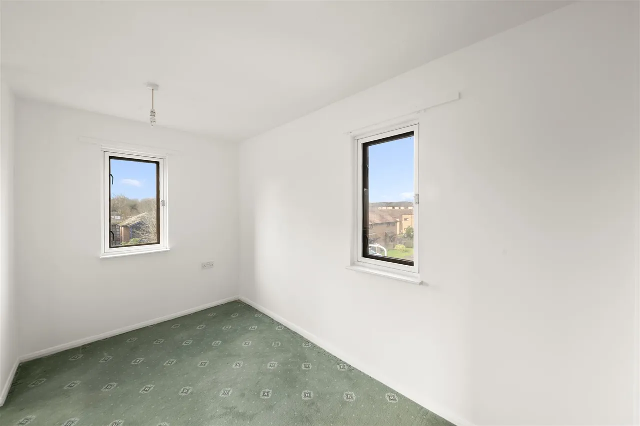 Verona Close, Uxbridge, photo 4