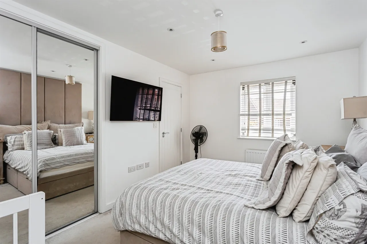 Bonnet Lane, Burgess Hill, photo 6