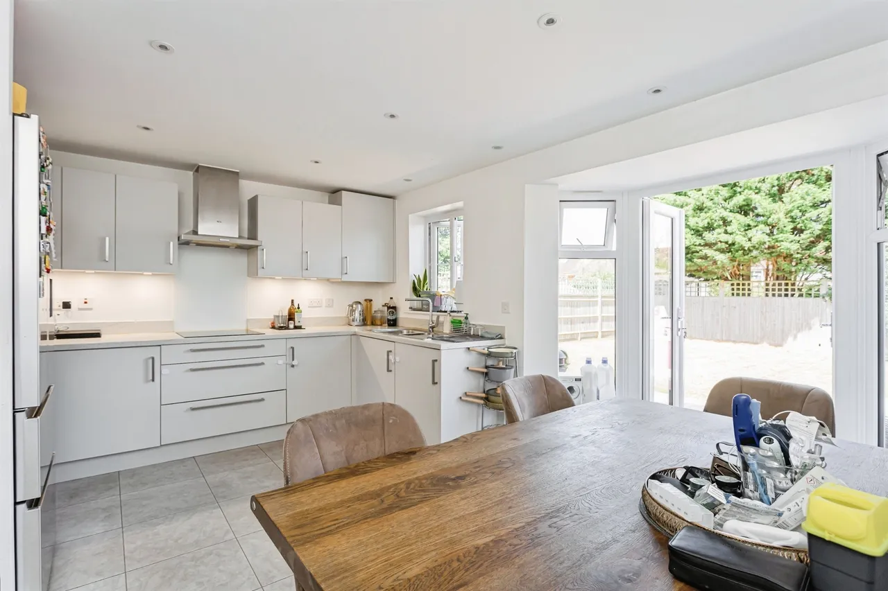 Bonnet Lane, Burgess Hill, photo 5