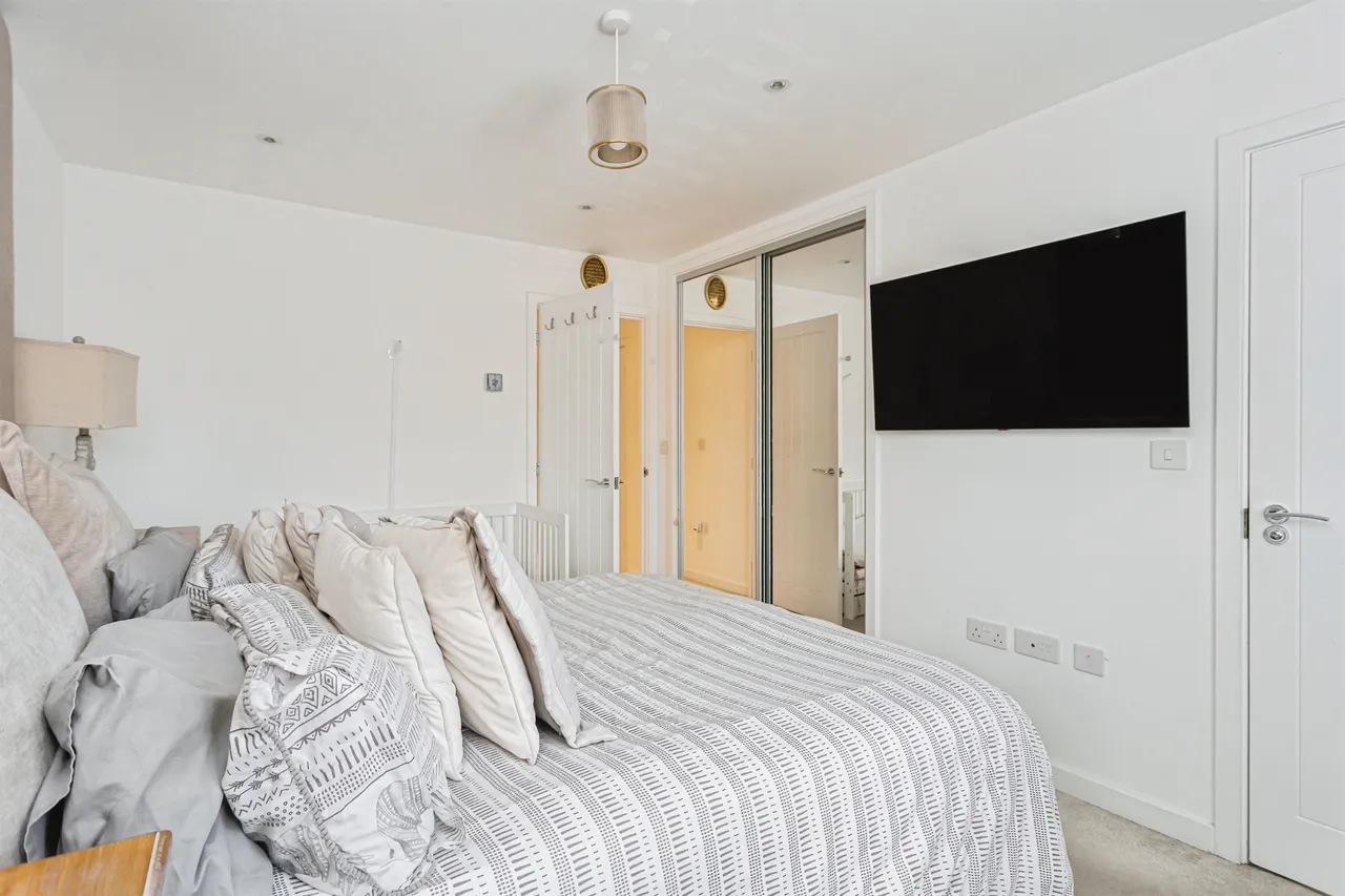 Bonnet Lane, Burgess Hill, photo 9
