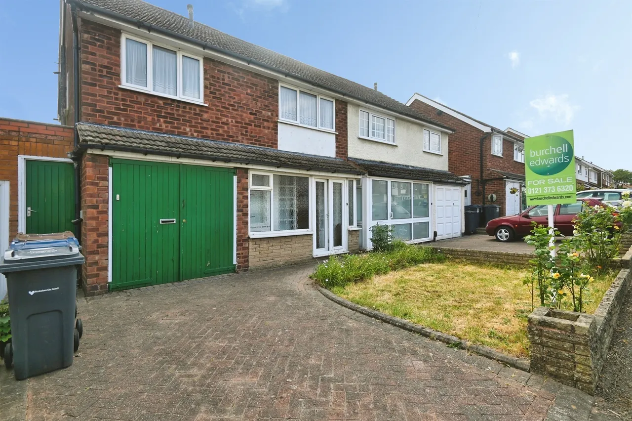 3 bed house for sale, Birch Croft, Erdington, B24
