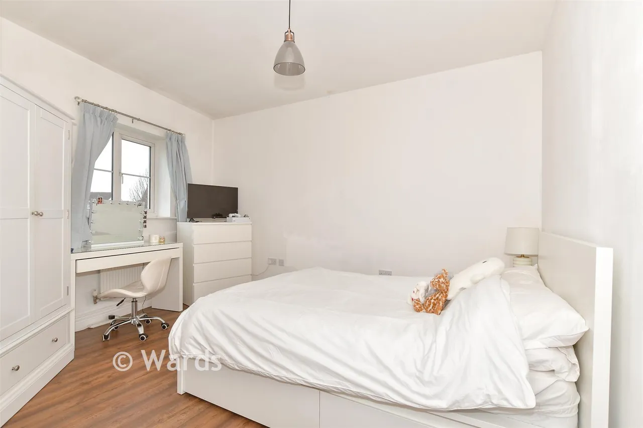Baryntyne Crescent, Rochester, ME3, photo 8