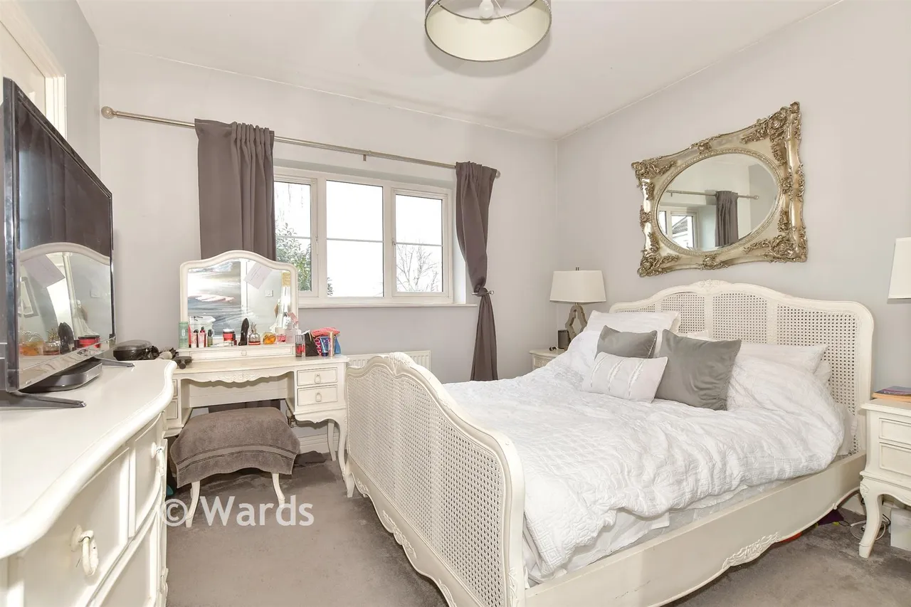 Baryntyne Crescent, Rochester, ME3, photo 7