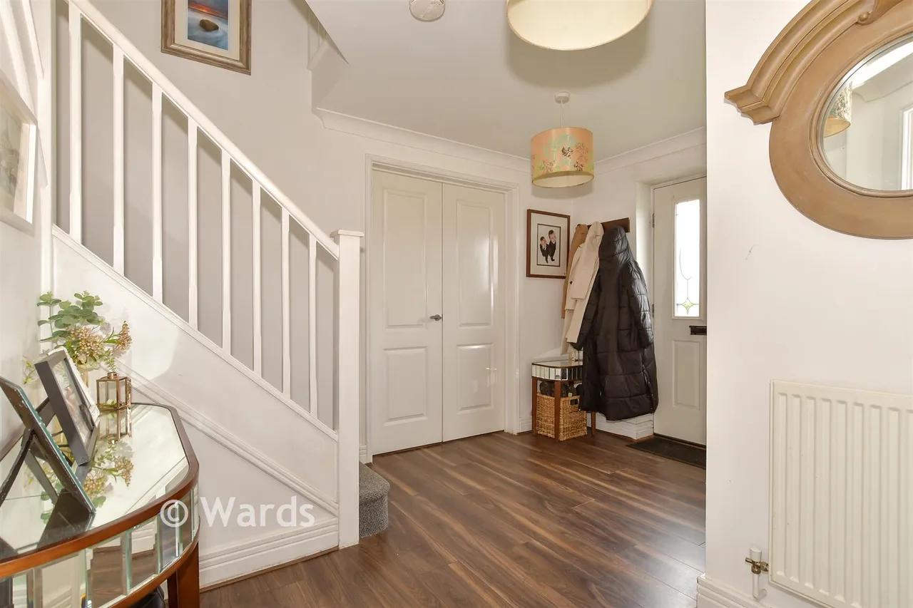 Baryntyne Crescent, Rochester, ME3, photo 6