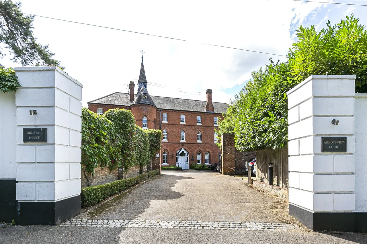 The Ridgeway, Mill Hill, London, NW7 4EH, photo 33