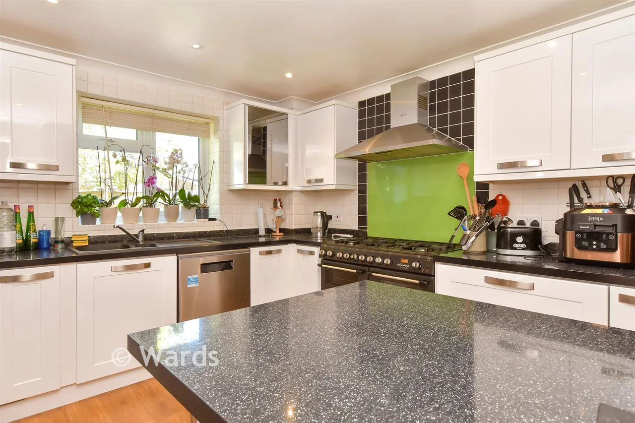 Turners Court, West Kingsdown, TN15, photo 5