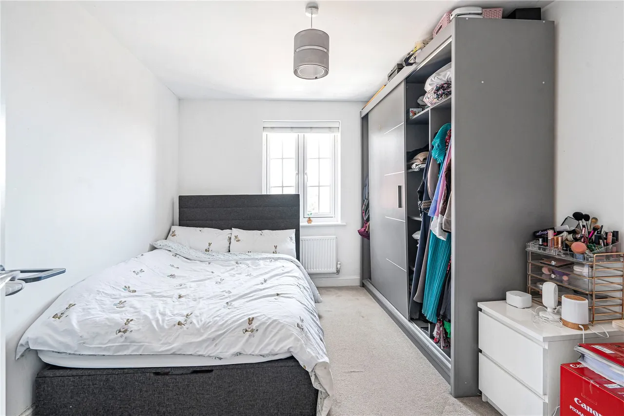 Masterson Close, Wellesley, GU11, photo 9
