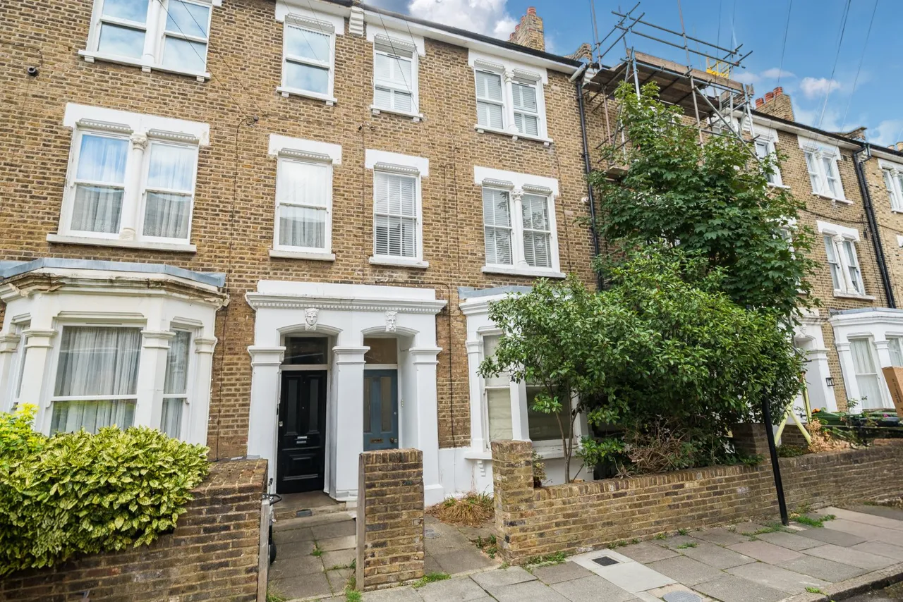 2 bed flat for sale, Paulet Road, Camberwell, SE5