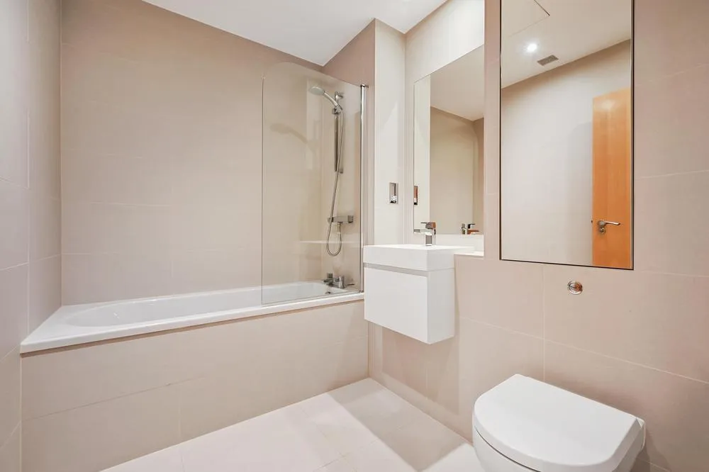 Langham Street, Fitzrovia, W1W, photo 4