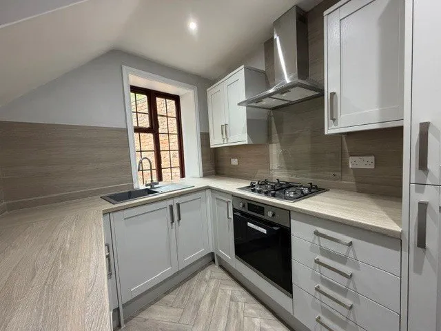 1 bed flat to rent, King George Avenue, Leeds, LS7