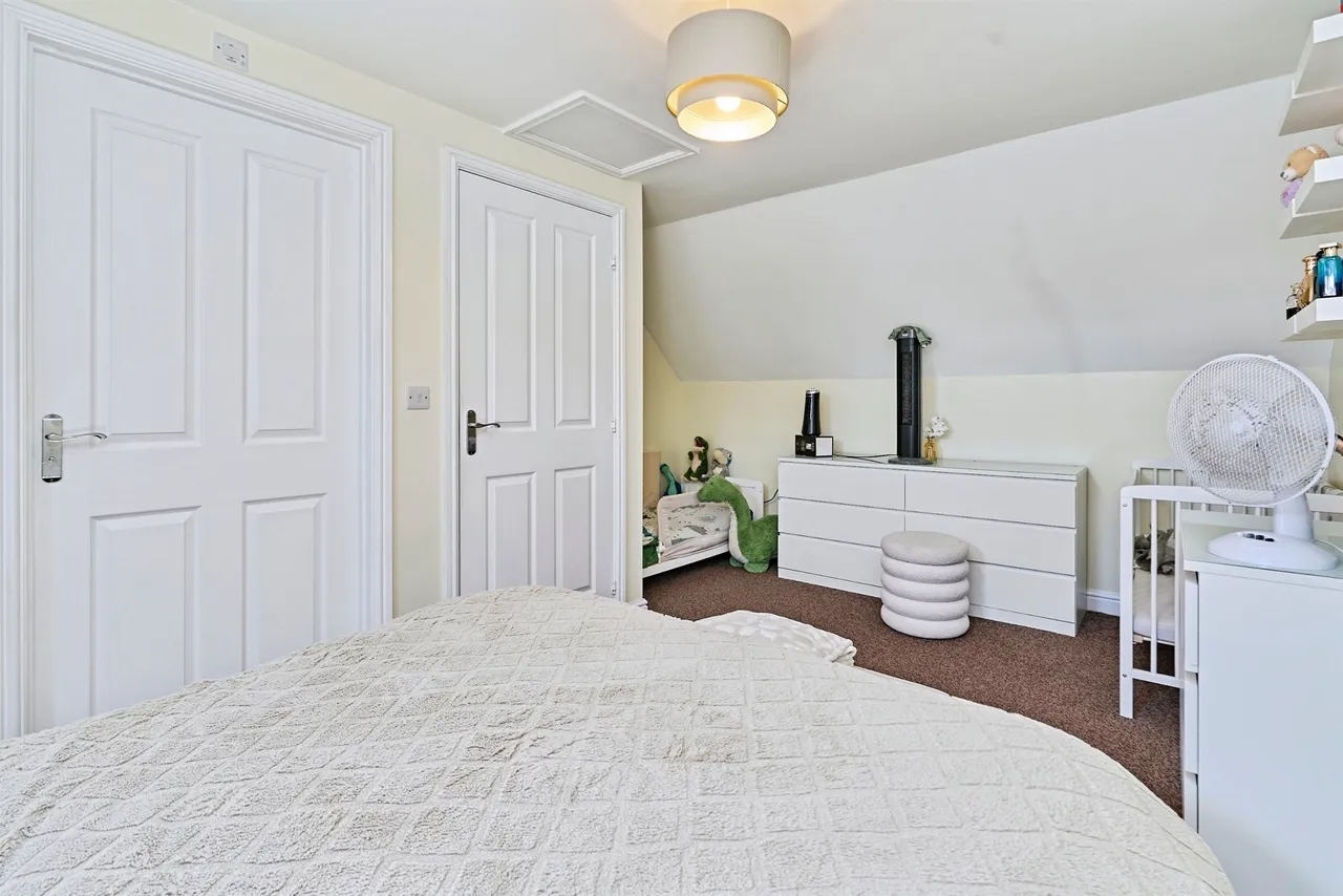 Stroud Avenue, Willenhall, WV12, photo 21