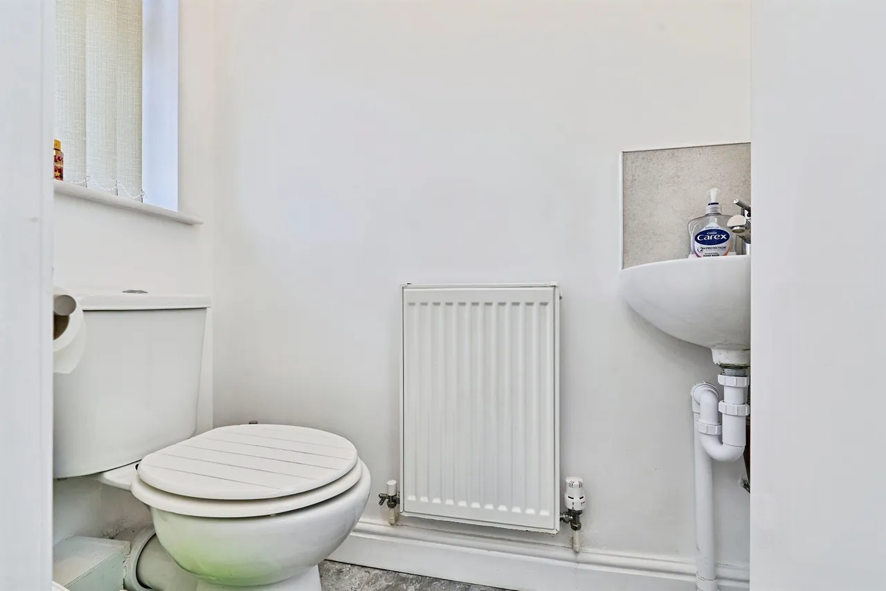 Stroud Avenue, Willenhall, WV12, photo 2